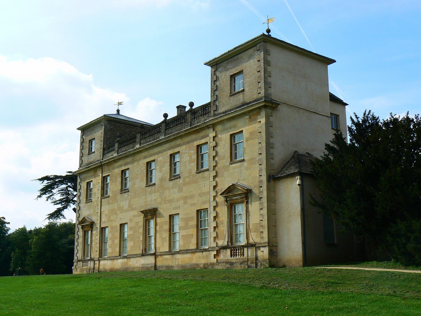 Lydiard House
