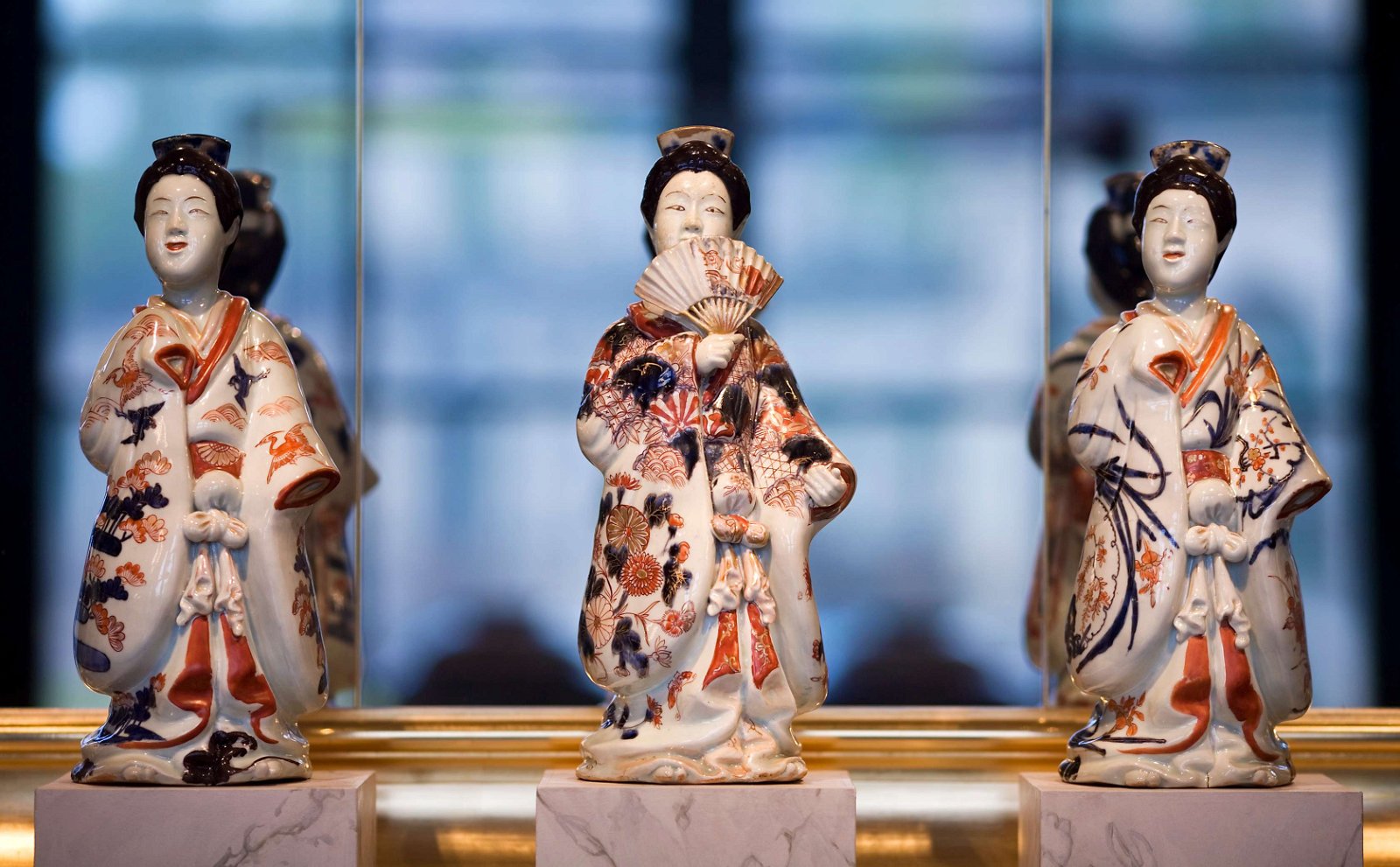 The Royal Porcelain Collection