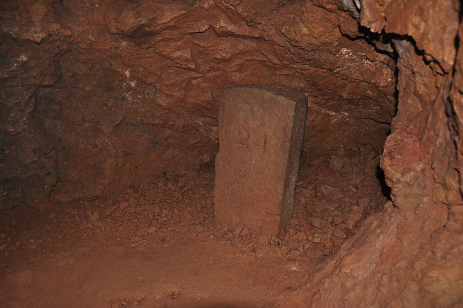 Clearwell Caves - Ancient Iron Mines