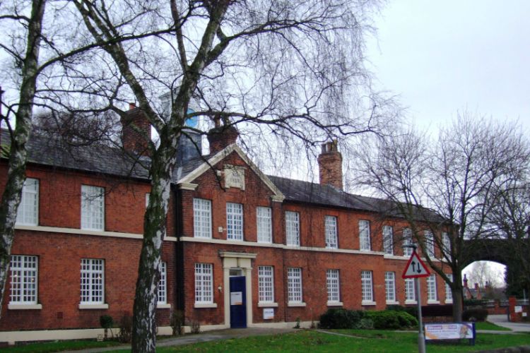 Weaver Hall Museum and Workhouse