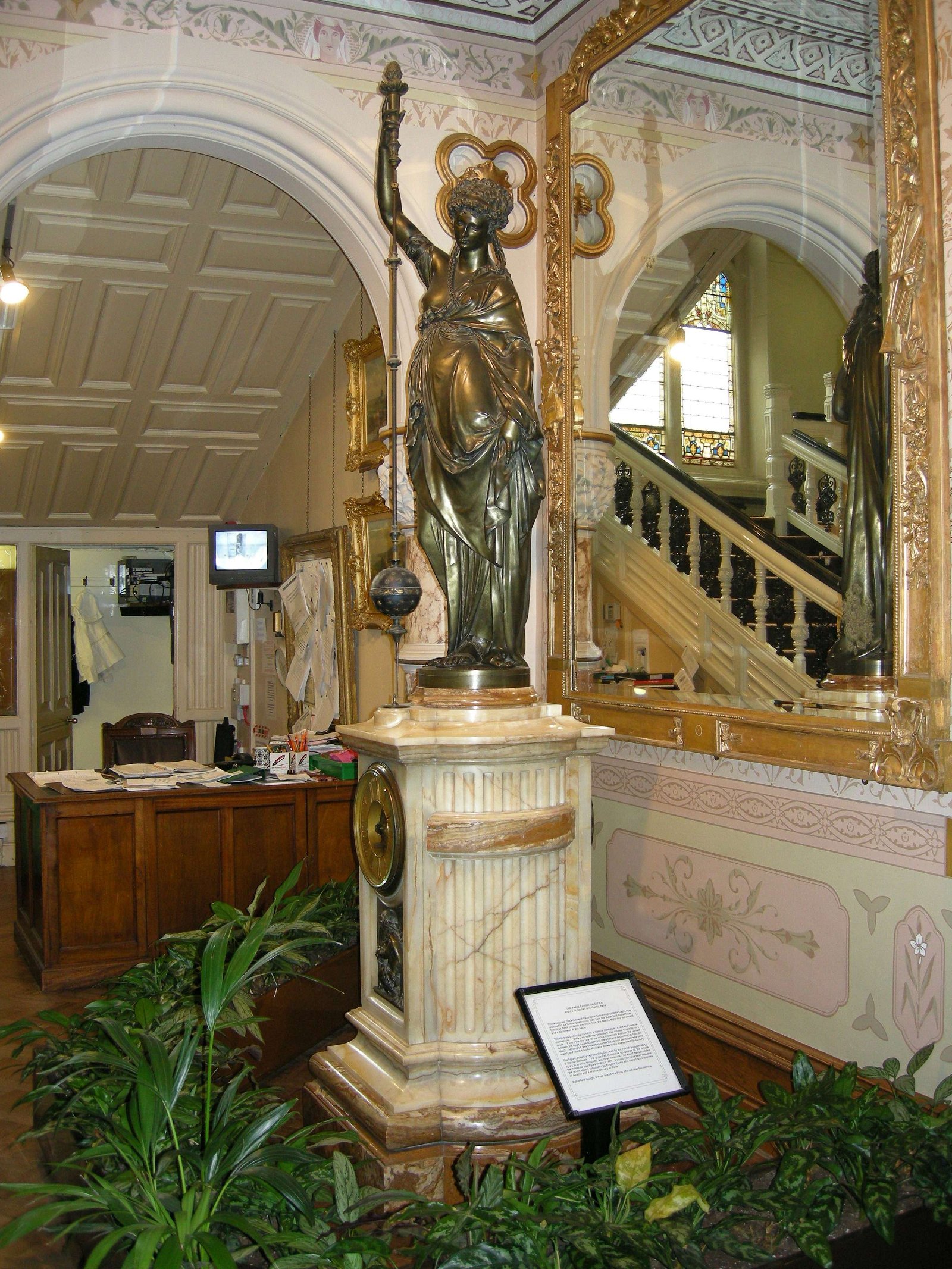 Cliffe Castle Museum