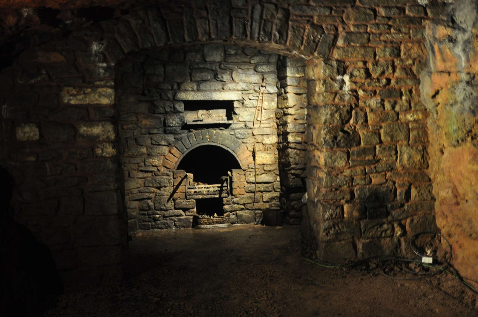 Clearwell Caves - Ancient Iron Mines