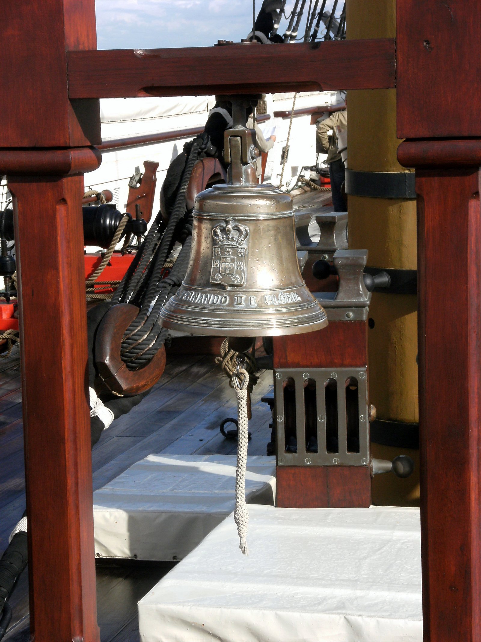 Dom Fernando II e Glória