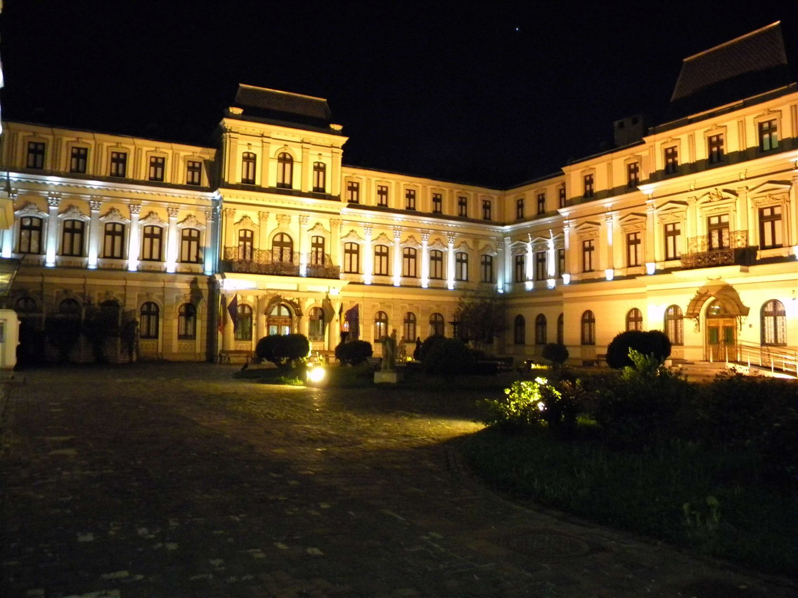 The Art Collections Museum