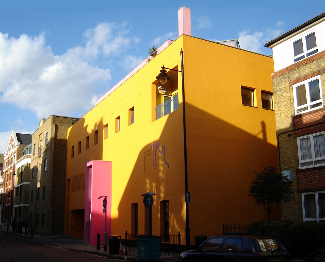 Fashion and Textile Museum