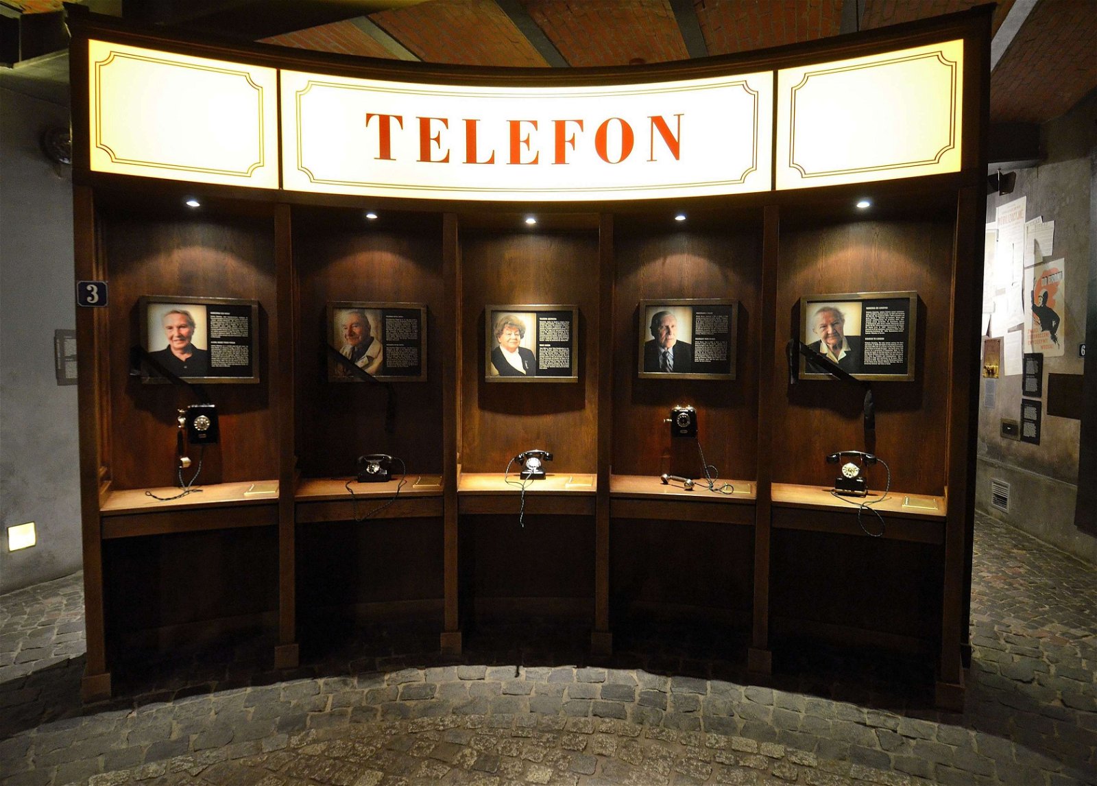 Warsaw Uprising Museum