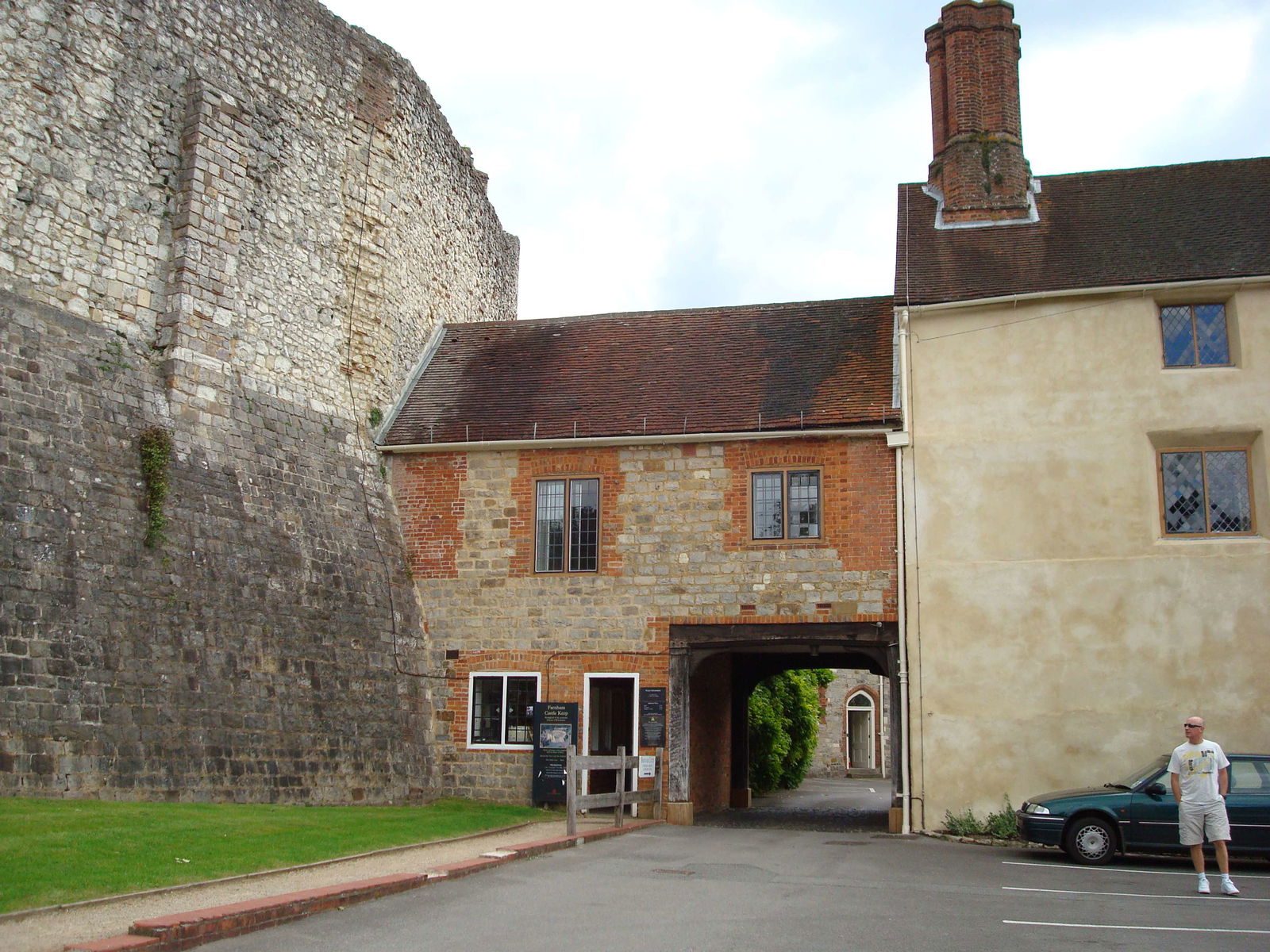 Farnham Castle