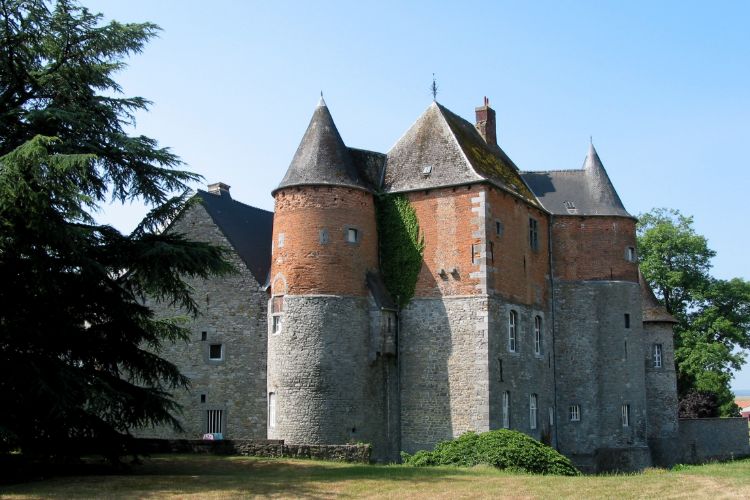 Fosteau Castle