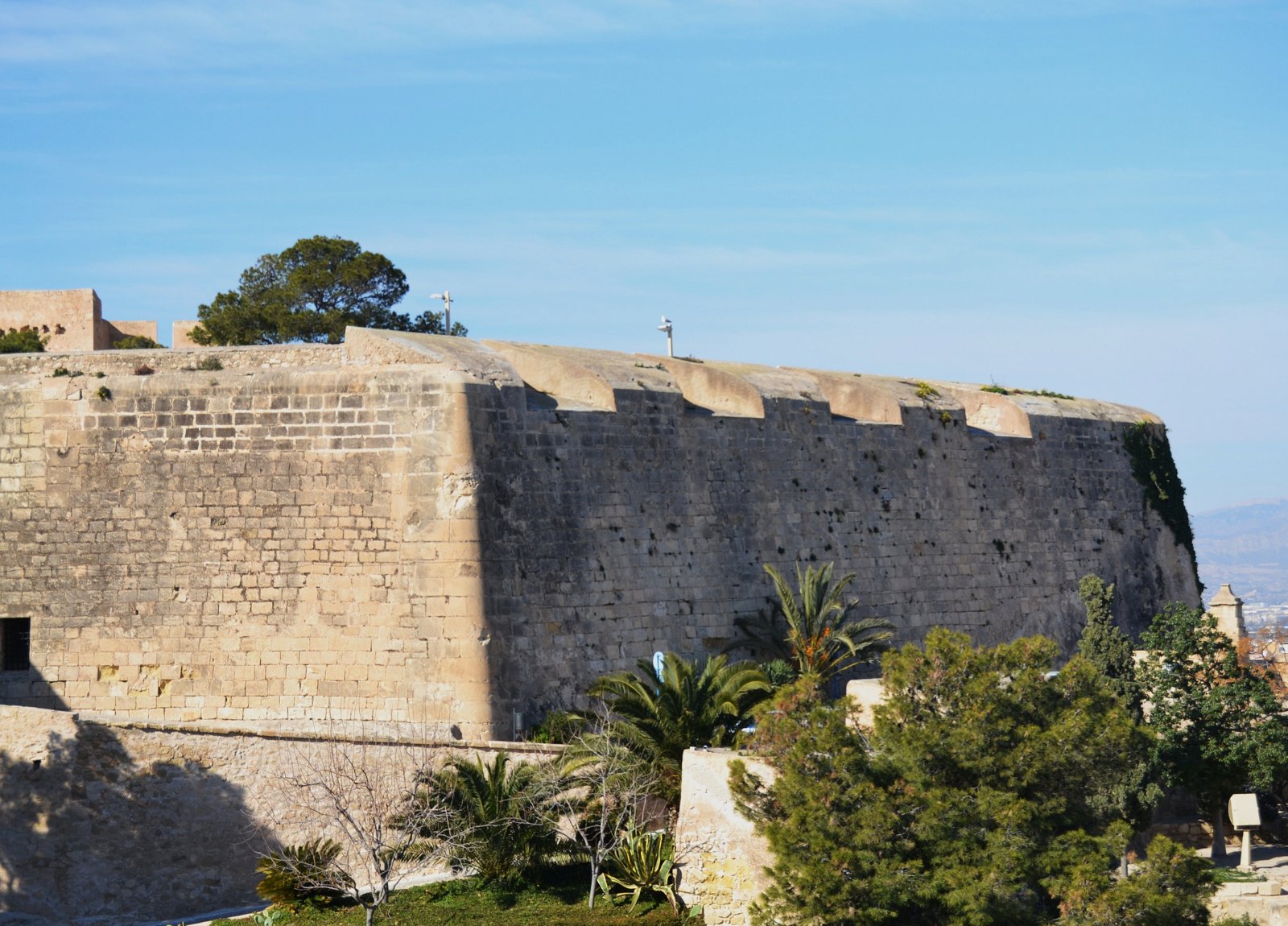 Castillo de Santa Bárbara - Museo de la Ciudad de Alicante