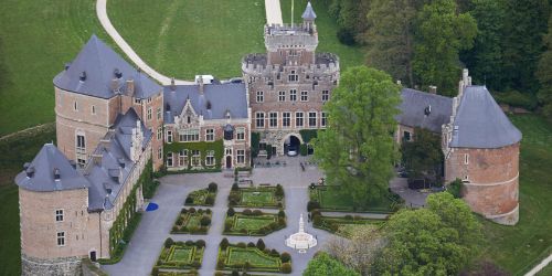 In den Naeme ons Heeren amen