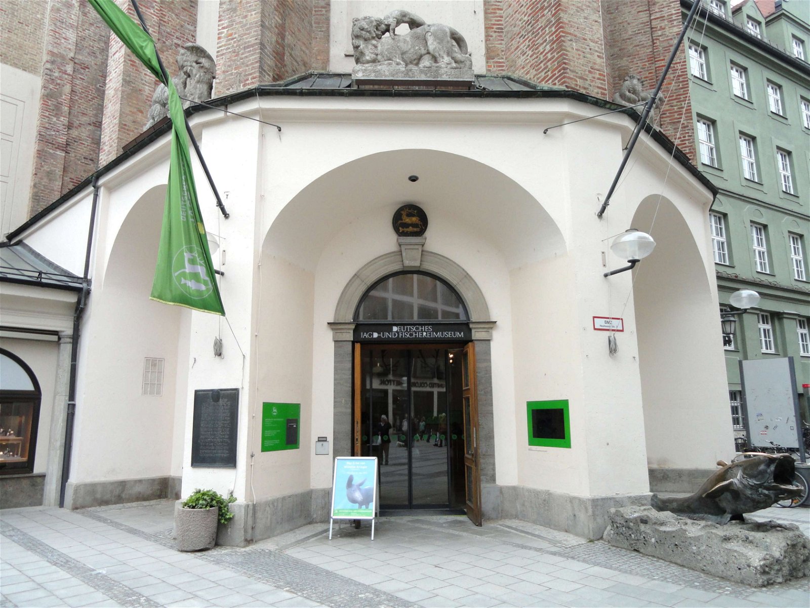 Museum of Hunting and Fishing (Deutsches Jagd und Fischereimuseum)