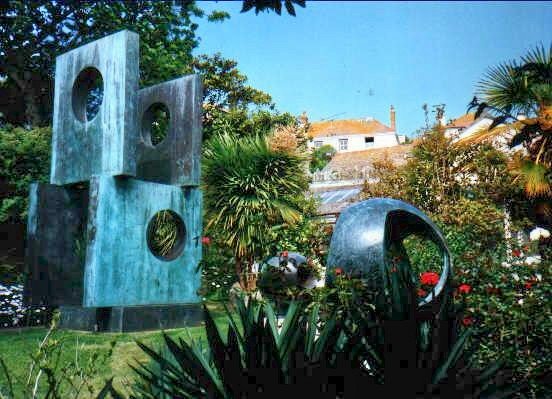 Barbara Hepworth Museum and Sculpture Garden - Tate