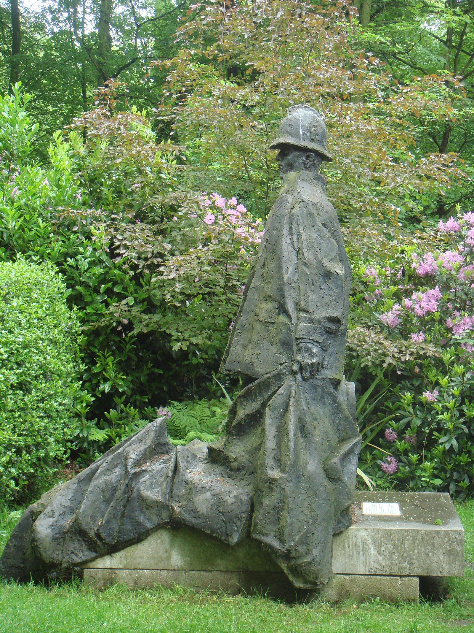 Renishaw Hall & Gardens