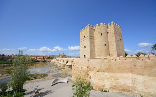Calahorra Tower