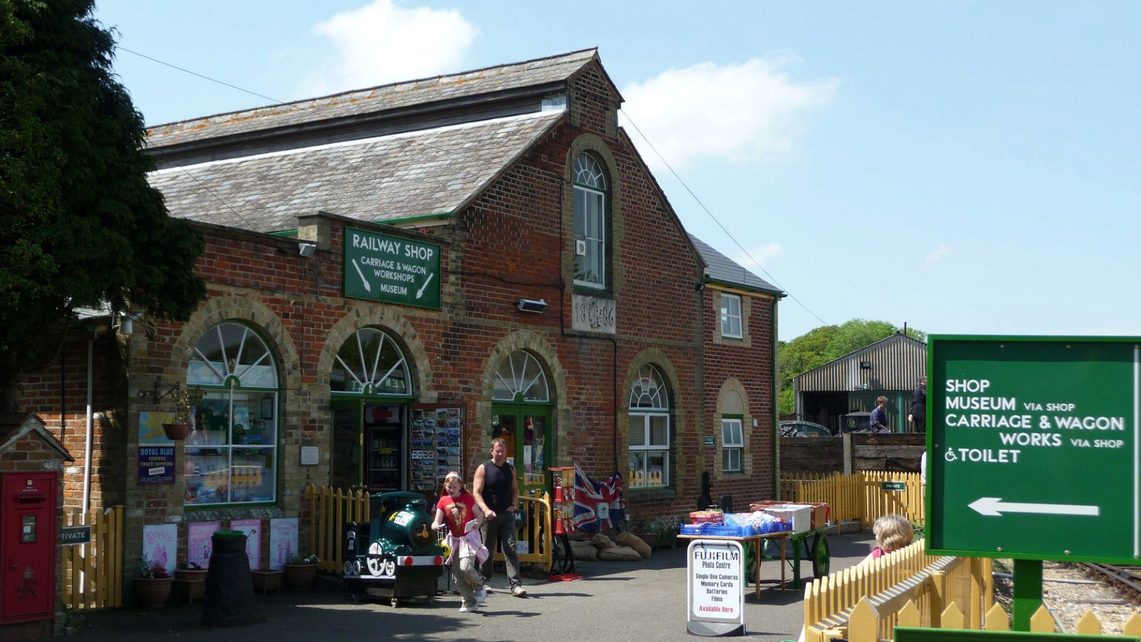 Isle of Wight Steam Railway