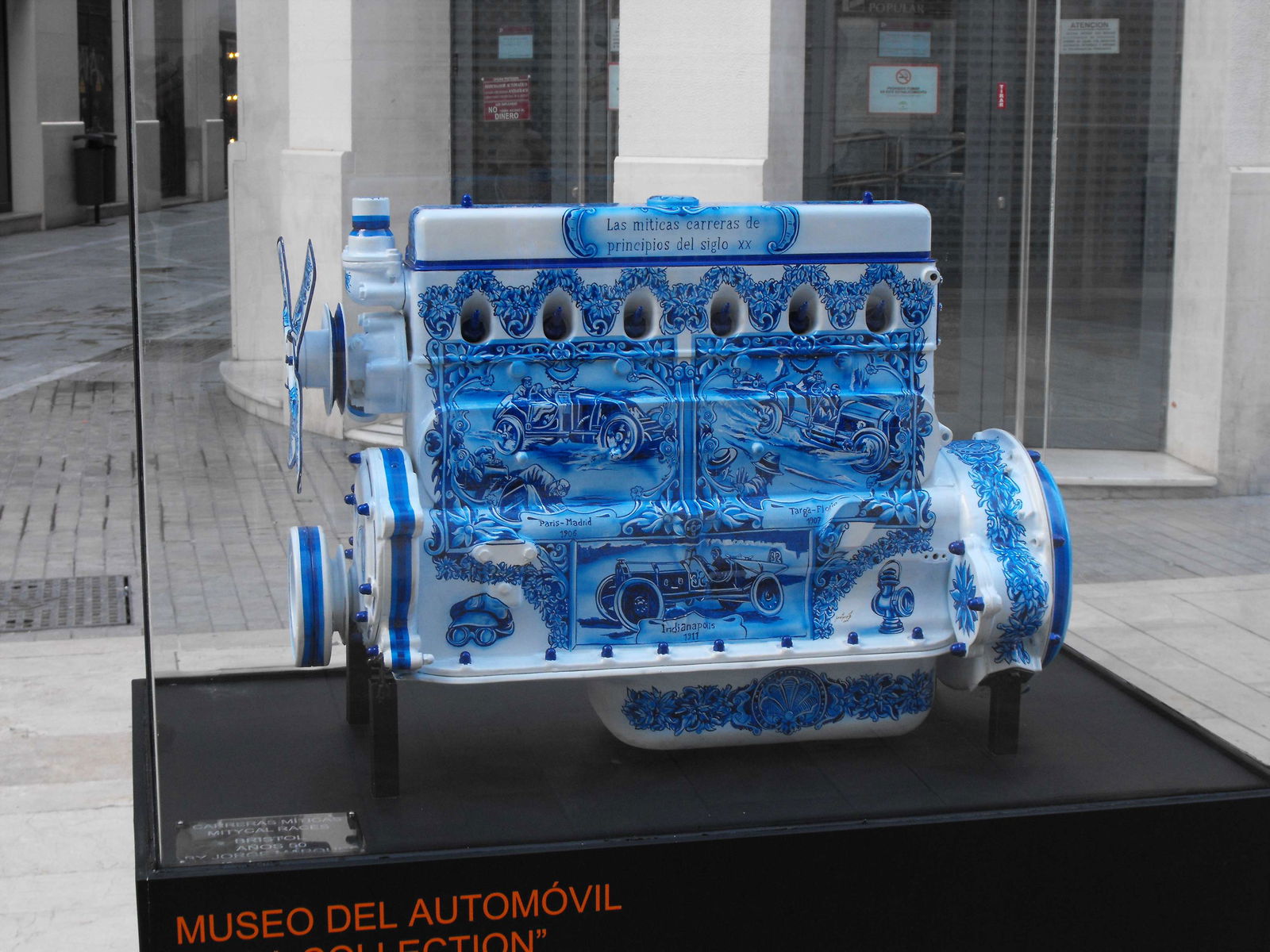 Museo Automovilistico y de la Moda