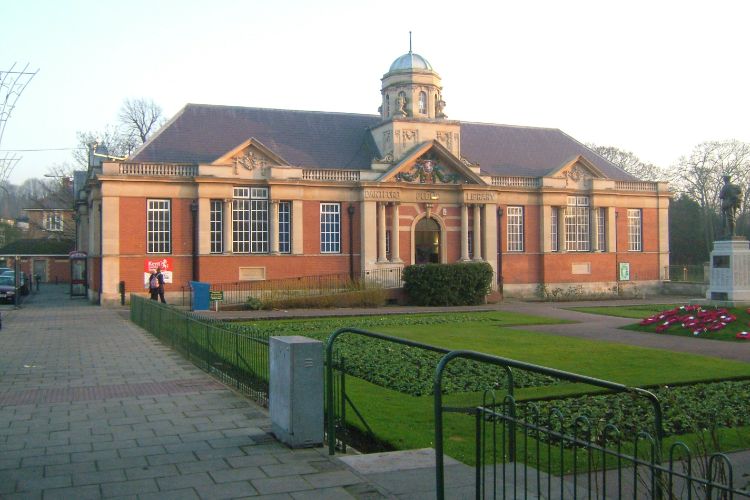 Dartford Borough Museum