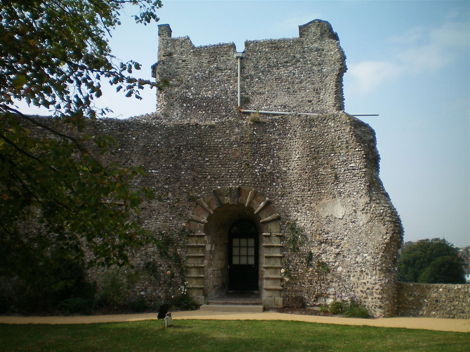 Lewes Castle and Barbican House Museum