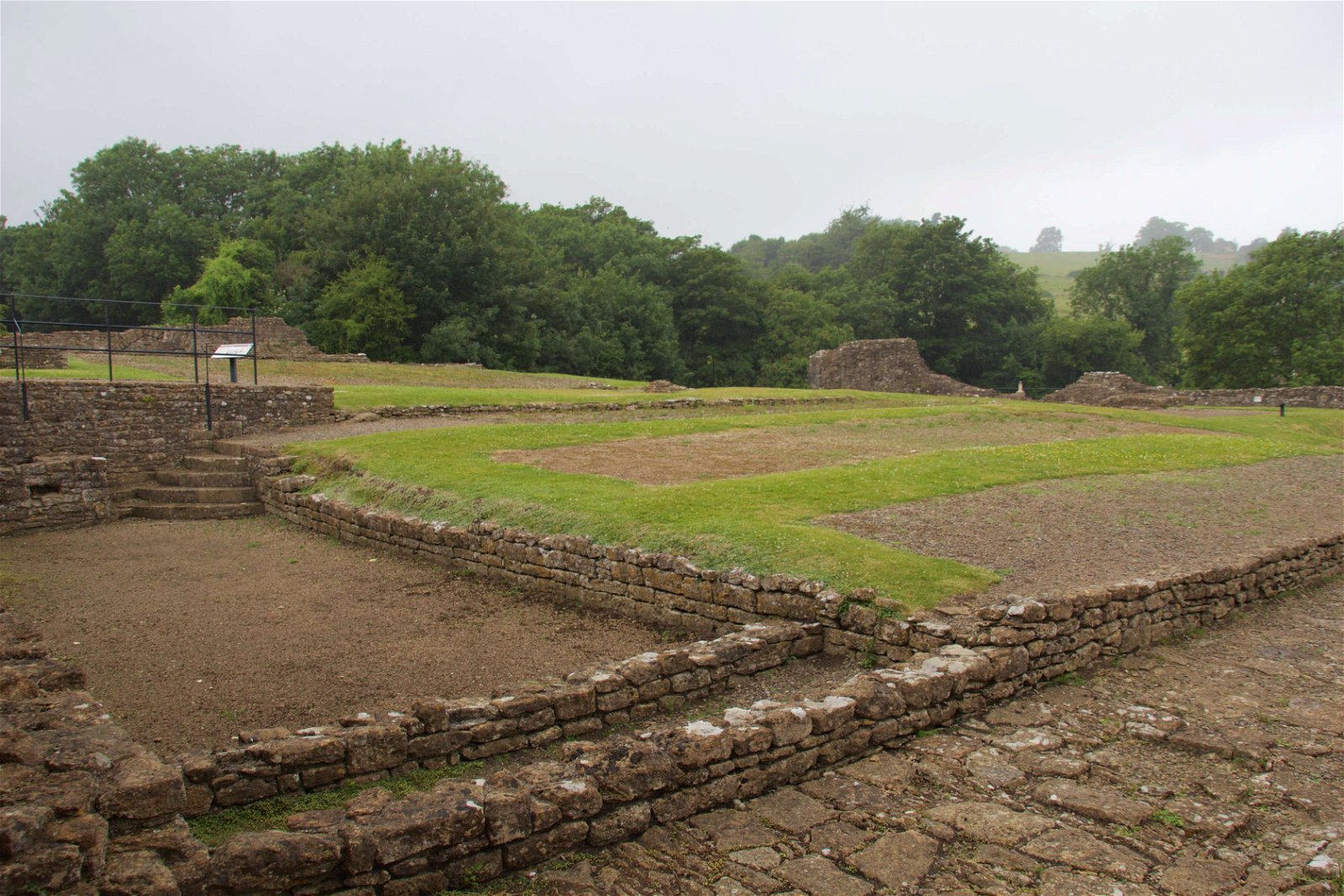 Farleigh Hungerford Castle