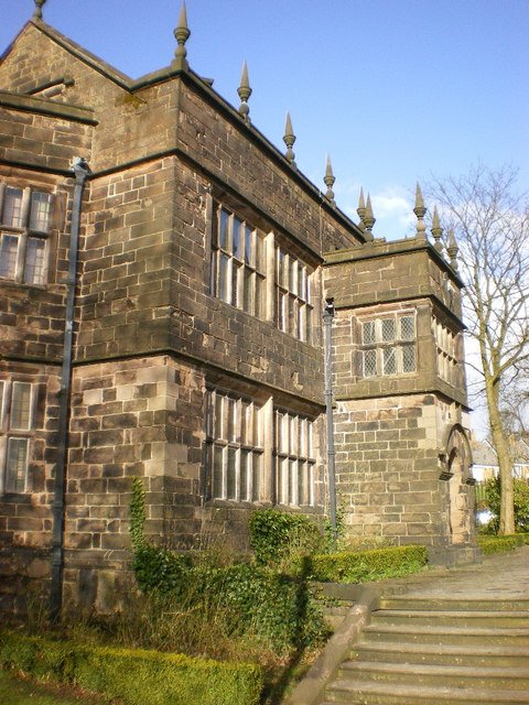 Hall i' th' Wood Museum