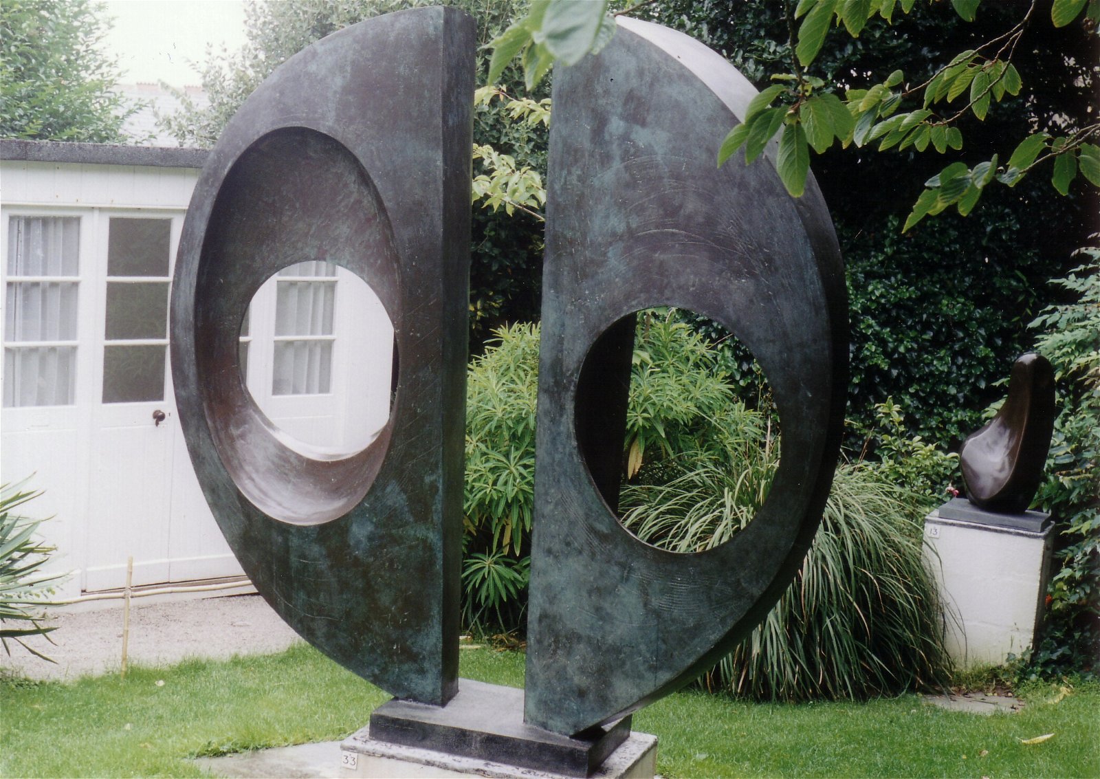 Barbara Hepworth Museum and Sculpture Garden - Tate
