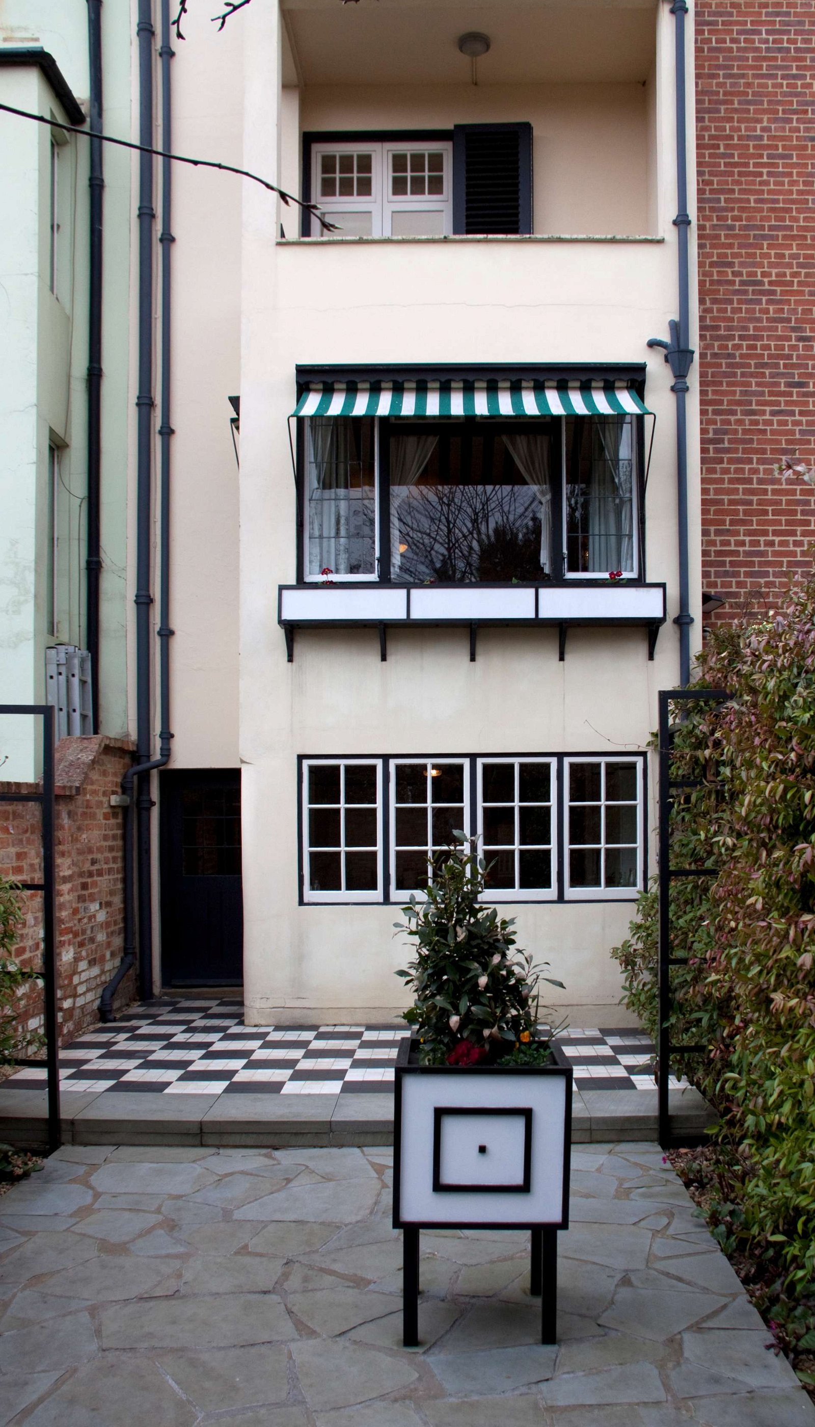 78 Derngate