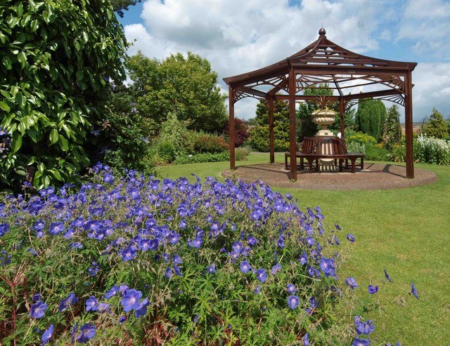 Stewart's Burnby Hall Gardens and Museum