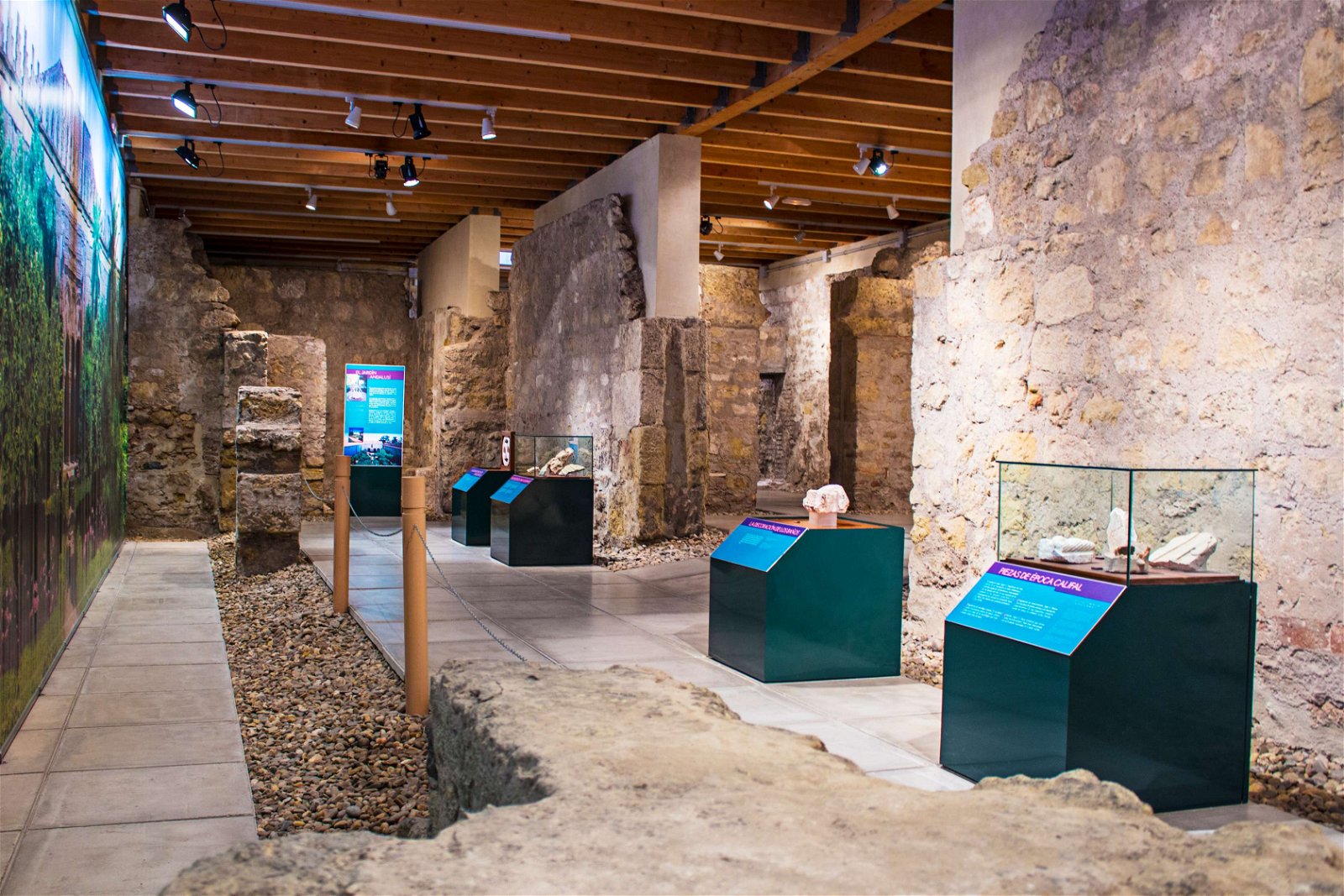 Baños del Alcázar Califal de Cordoba