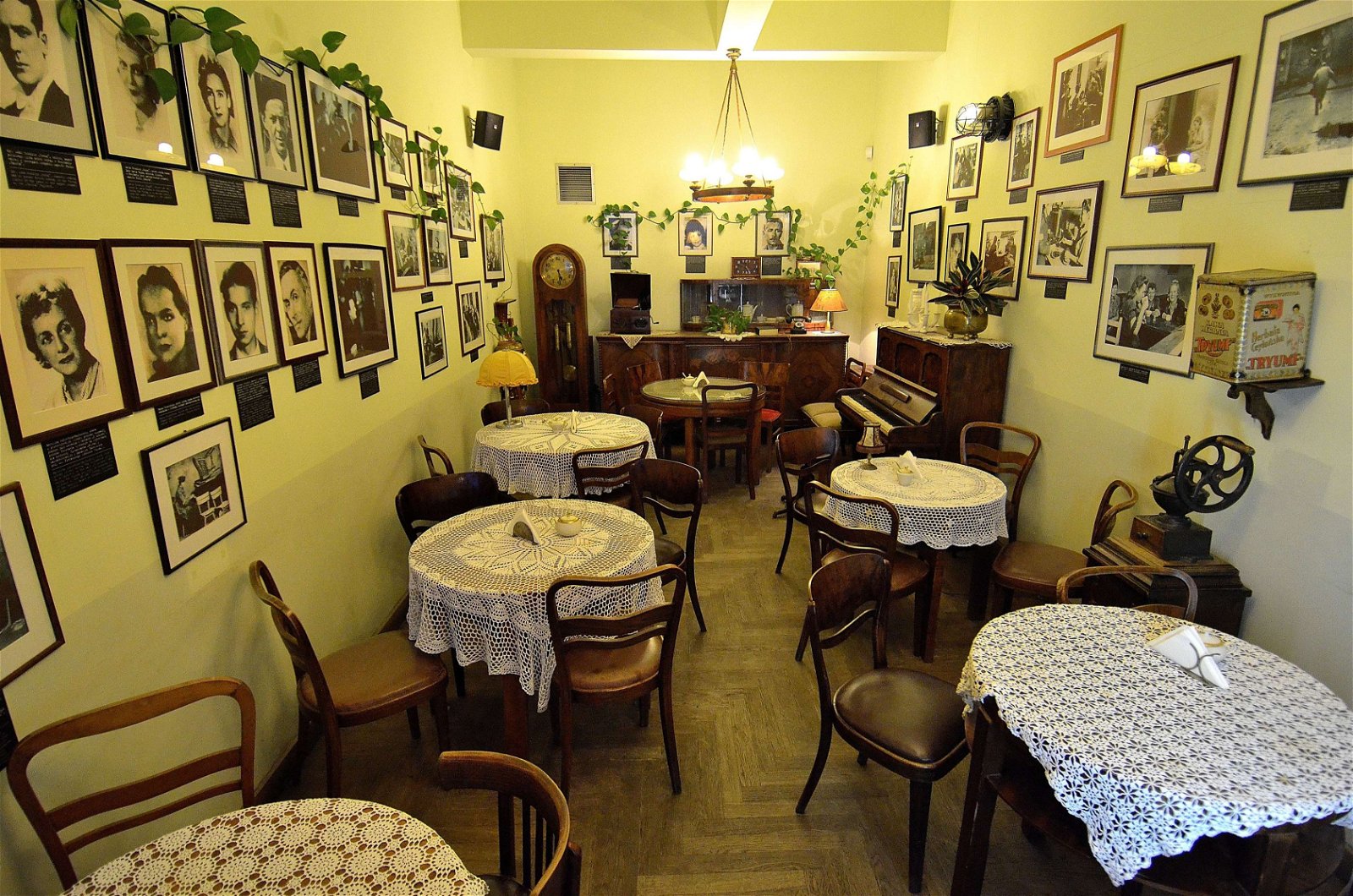 Warsaw Uprising Museum