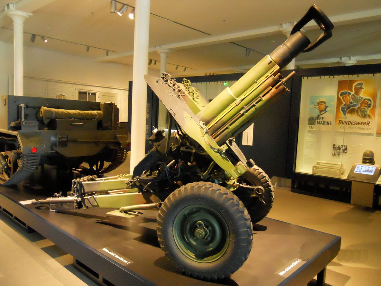 Toy soldiers and real battles: The Schwerer Gustav scale model at the  Dresden Bundeswehr Military History Museum