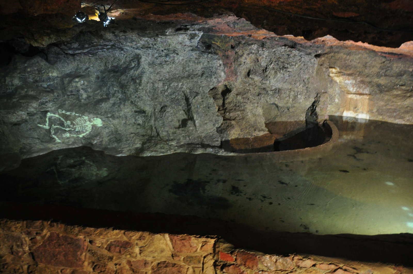 Clearwell Caves - Ancient Iron Mines