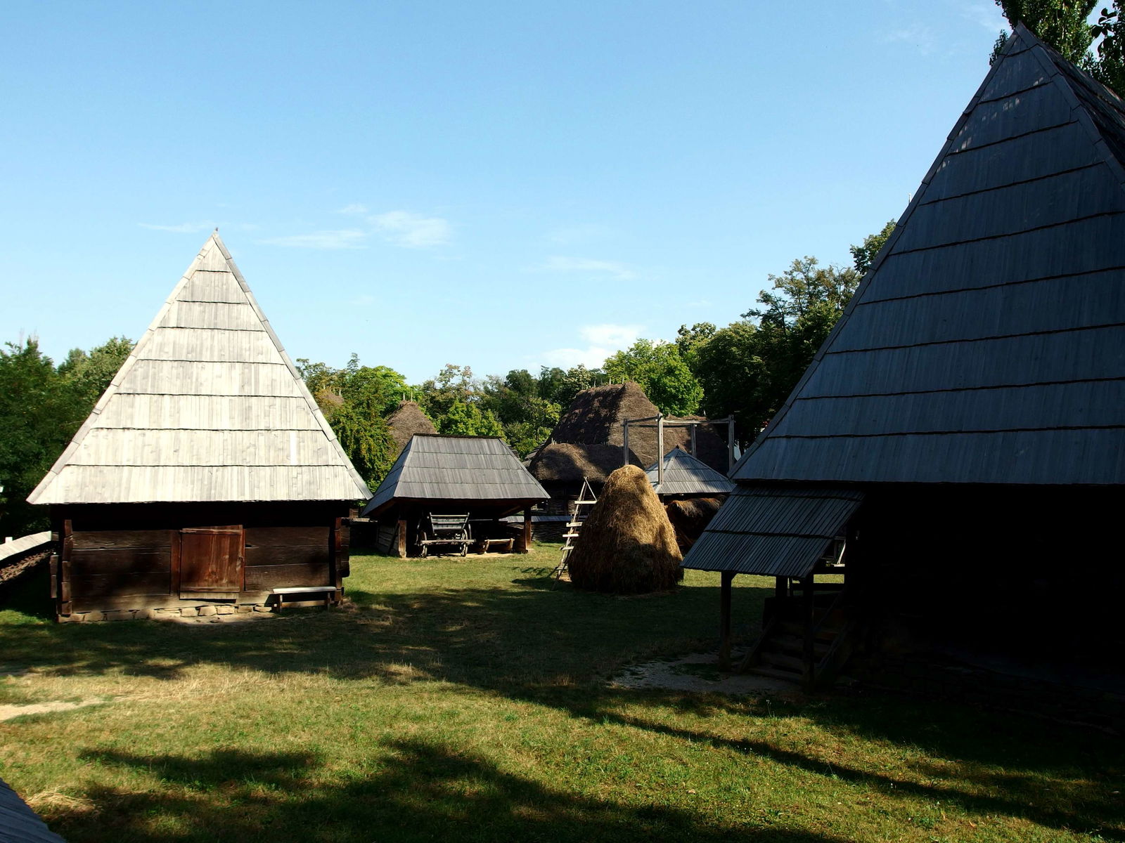 Village Museum (Muzeul Satului)