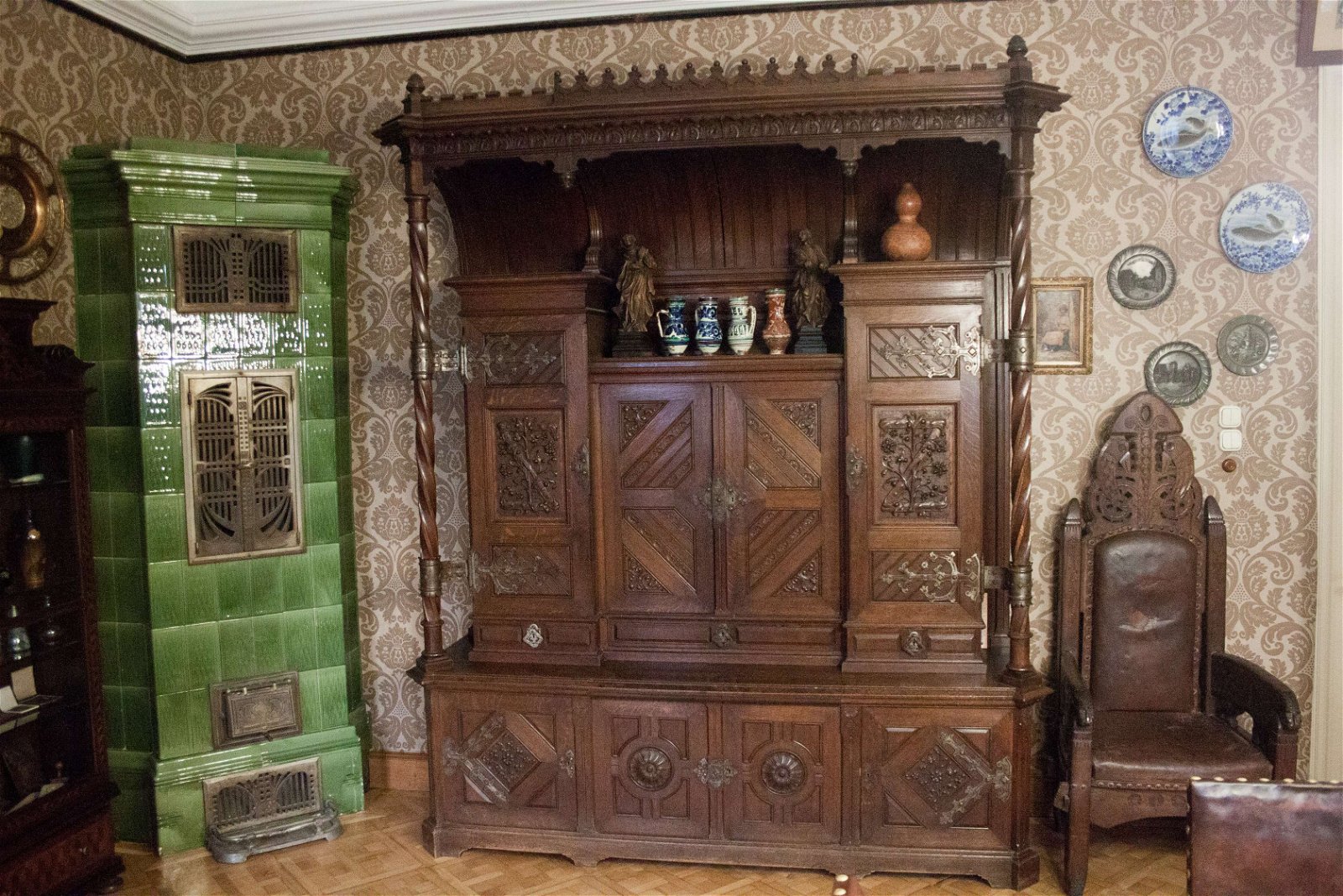 Roth Miksa Memorial House