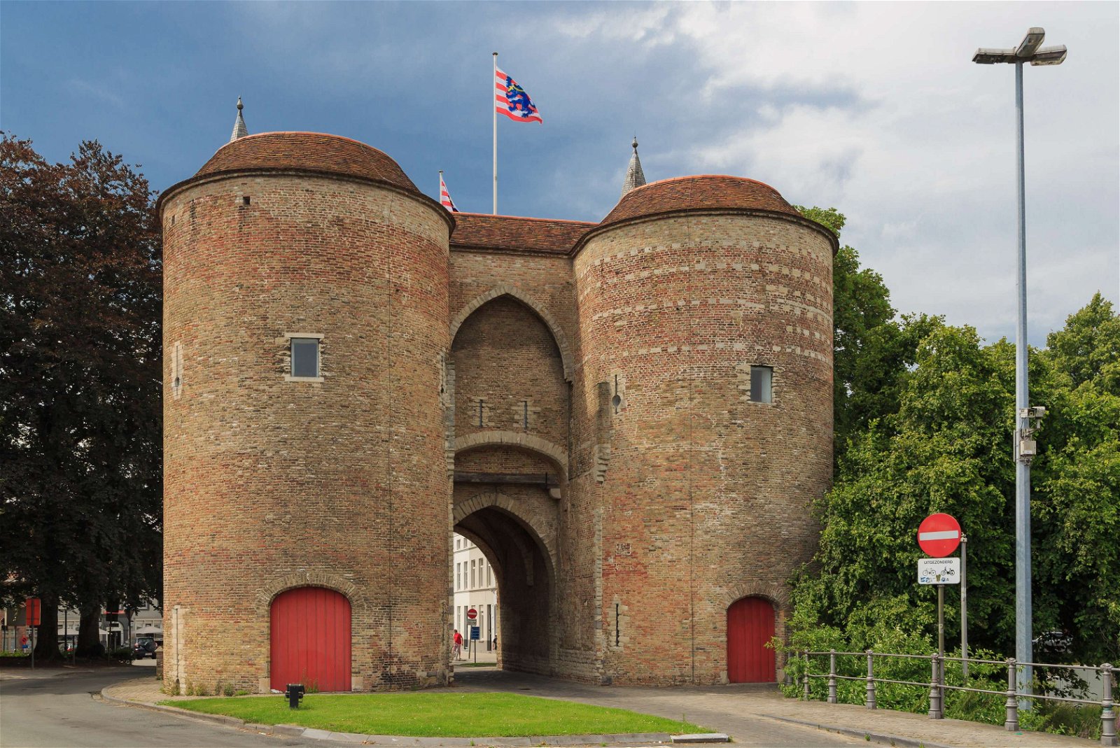 Gentpoort (Bruges) - Visitor Information & Reviews