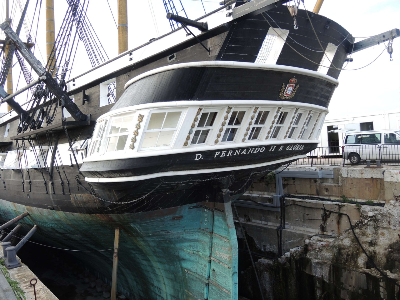 Dom Fernando II e Glória