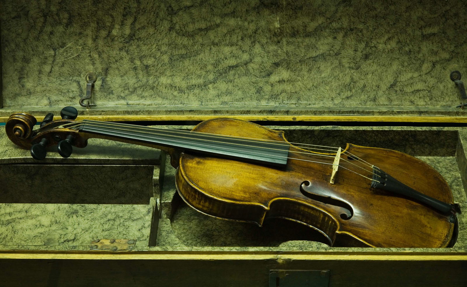 Sammlung alter Musikinstrumente