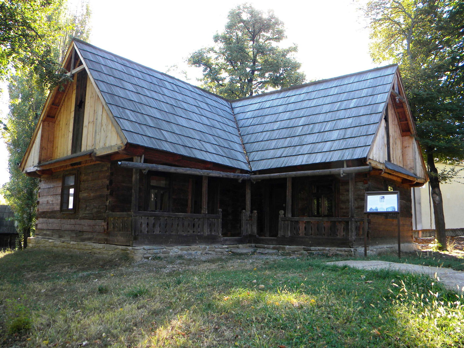 Village Museum (Muzeul Satului)