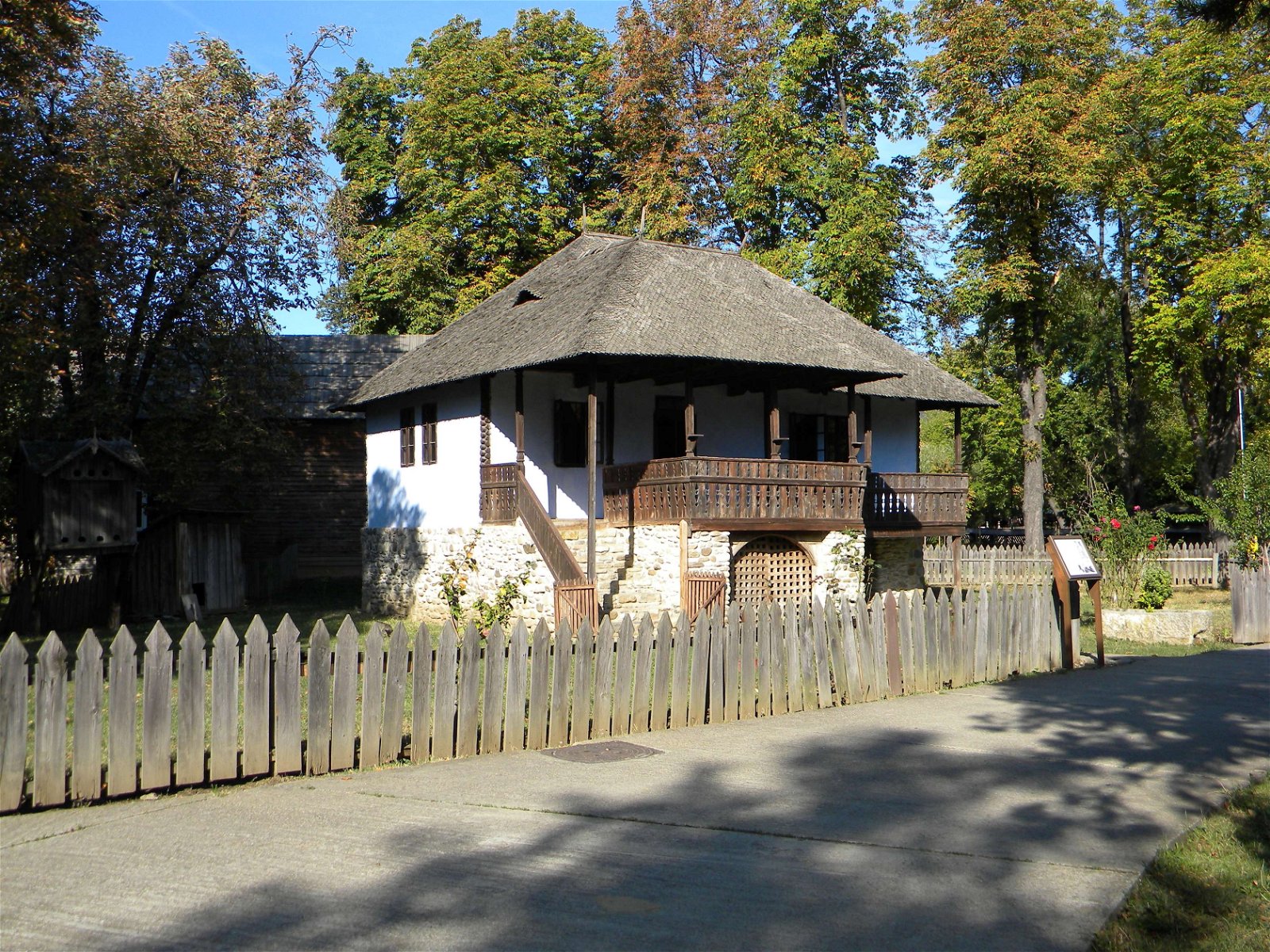 Village Museum (Muzeul Satului)