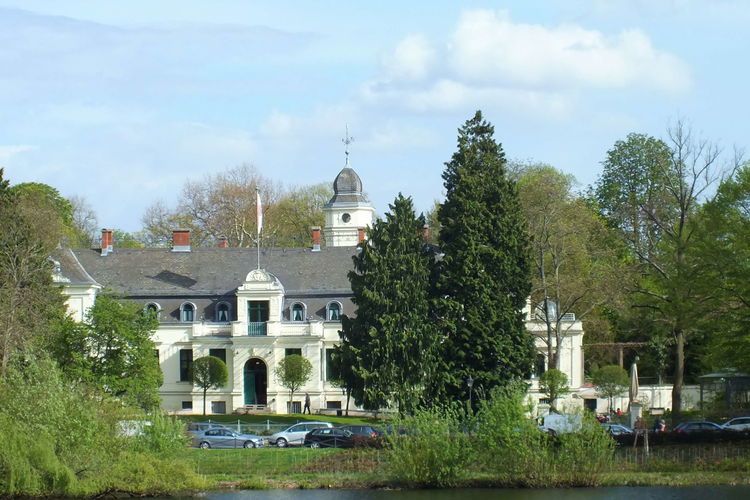 Schloss Britz