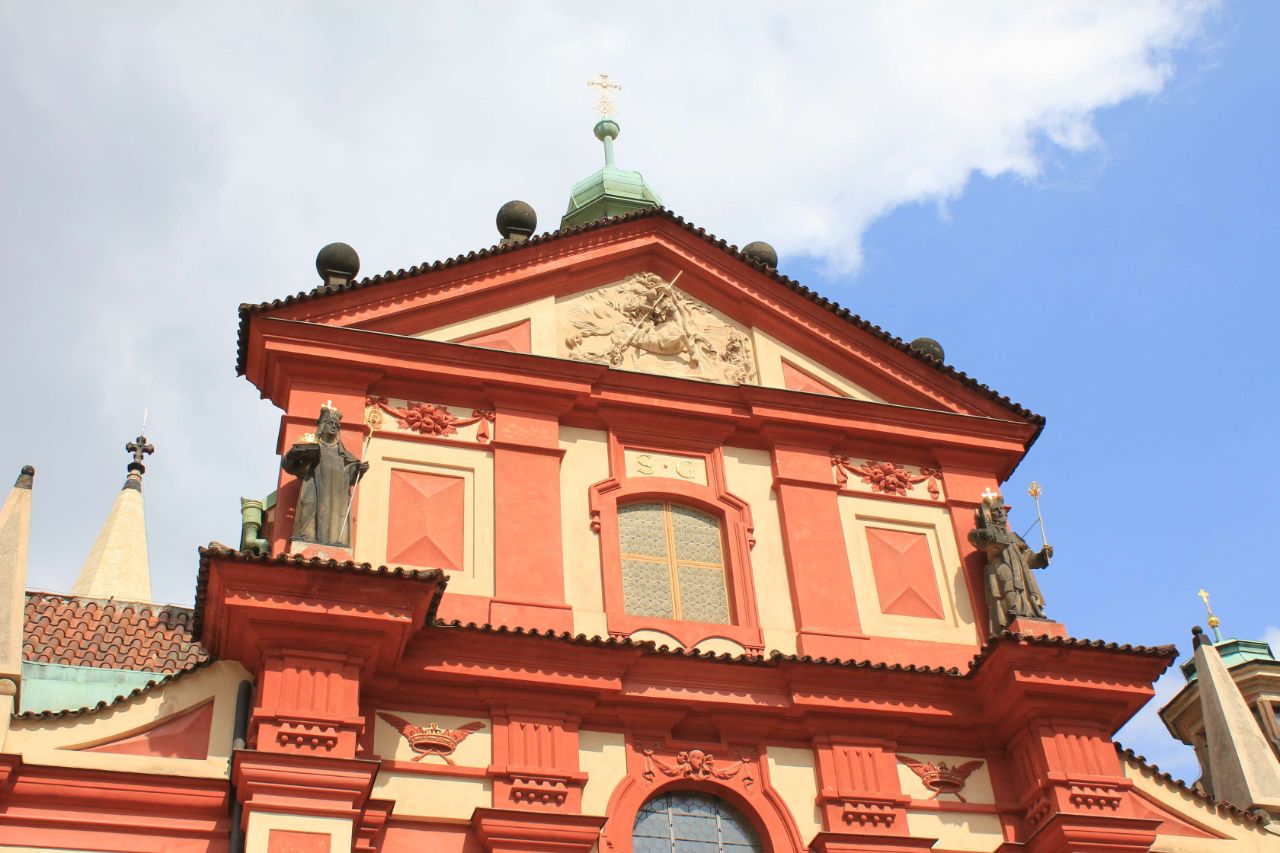 St. George's Basilica (Prague) - Visitor Information & Reviews