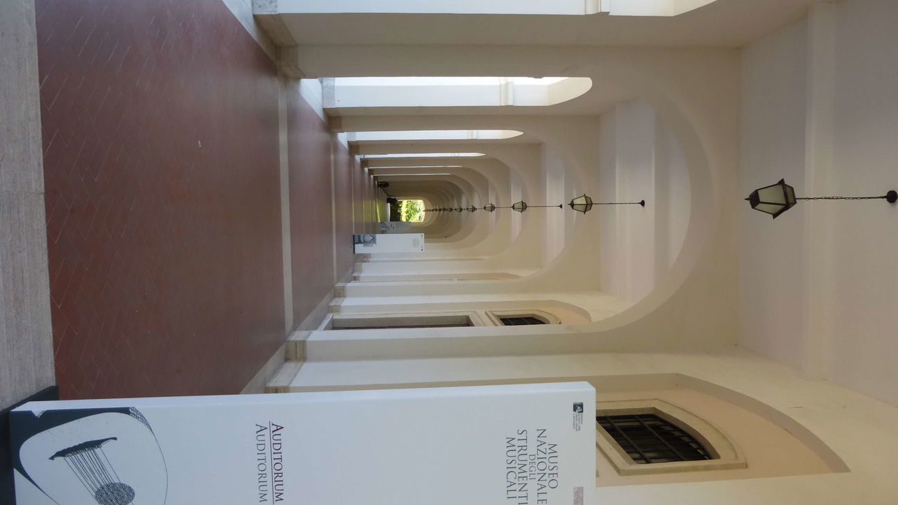 Music Instruments In Rome National Museum of Musical Instruments (Rome) - Informations pour les ...