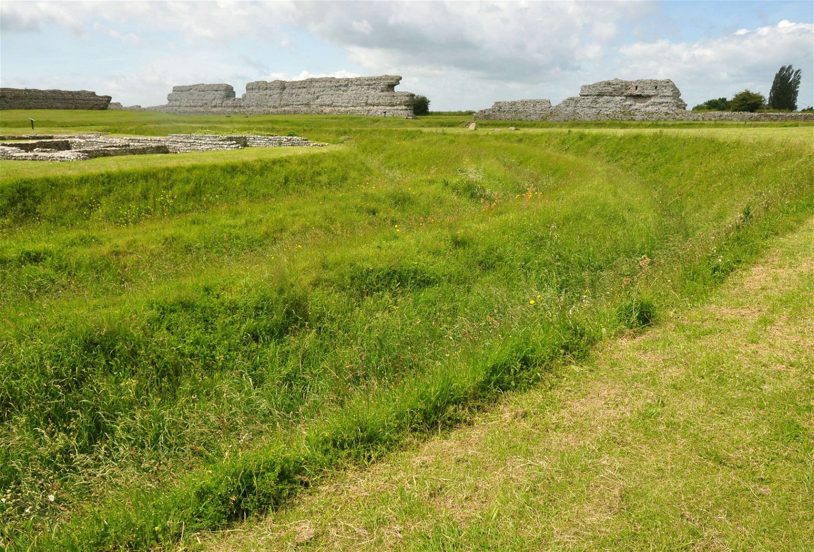 Richborough Roman Fort and Amphitheatre