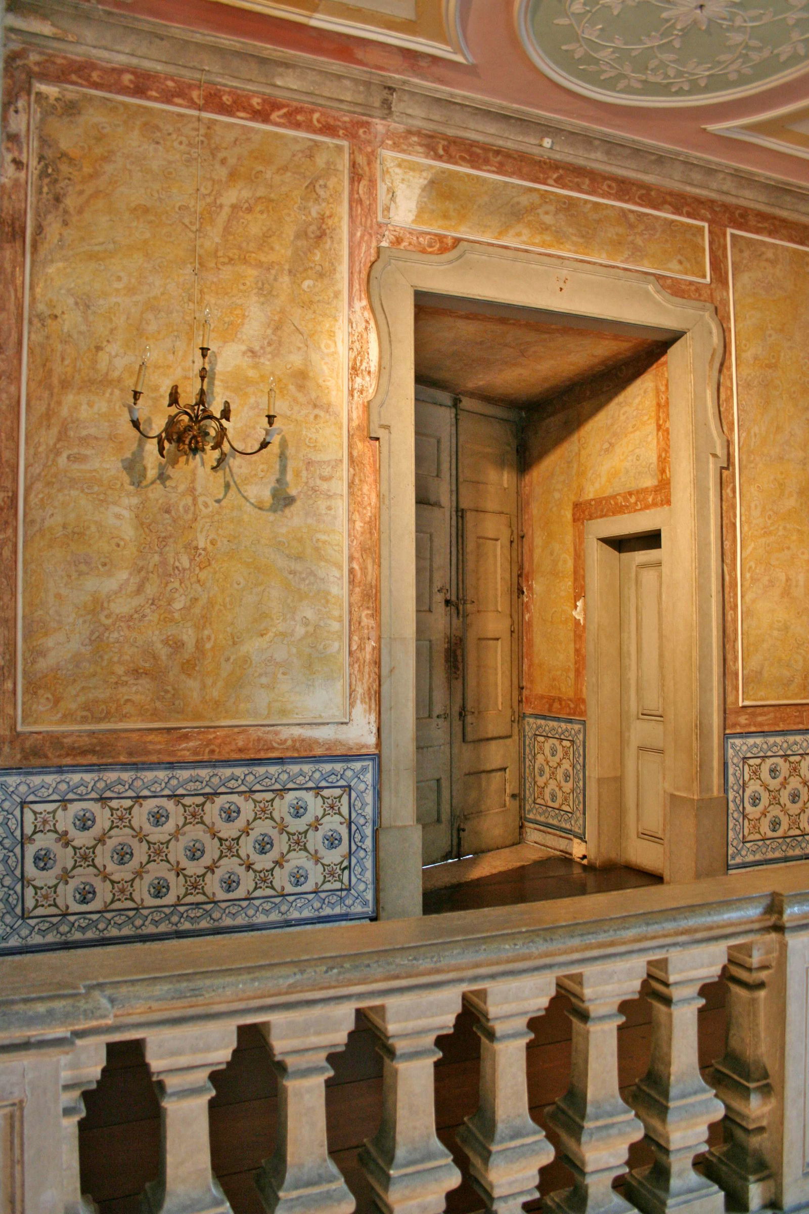 National Museum of Costume and Fashion