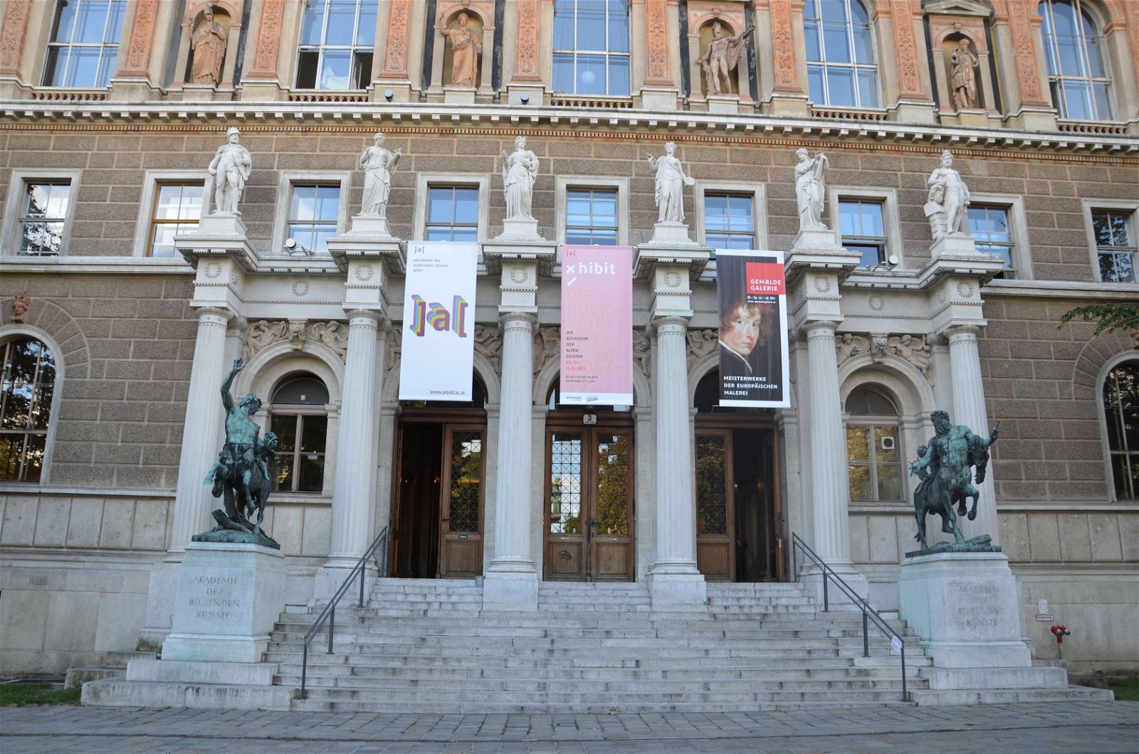 Academy of Fine Arts (Akademie der bildenden Kunste)