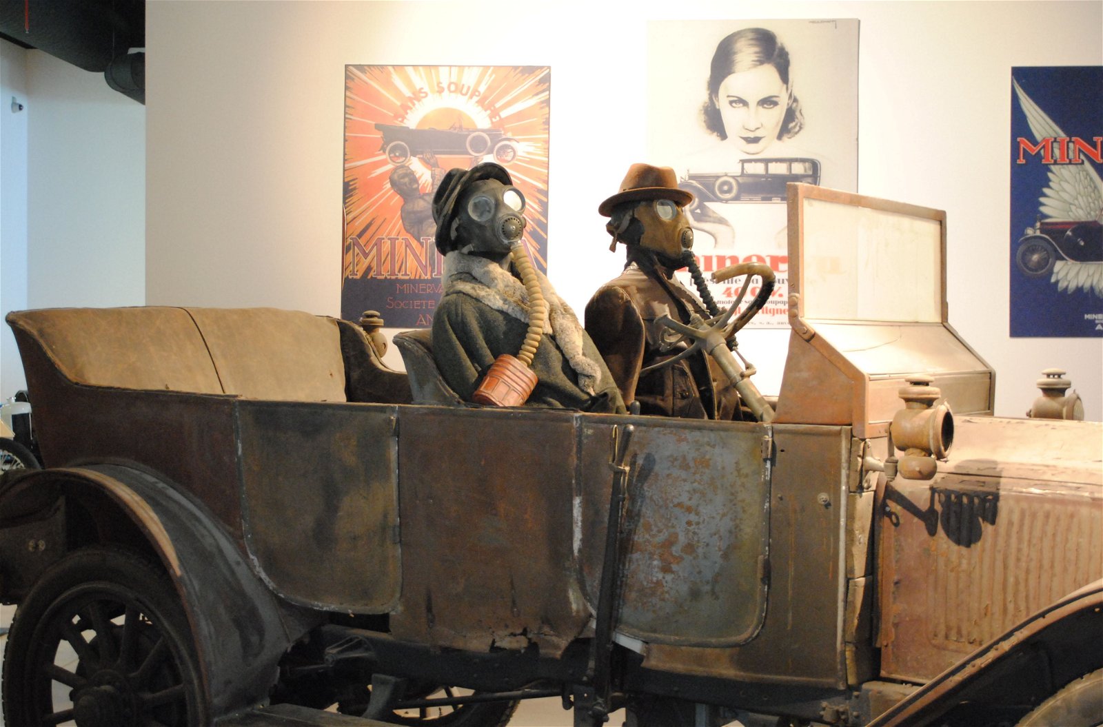 Automobile and Fashion Museum