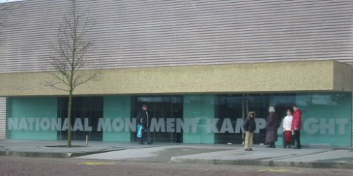 Dansen met de vijand