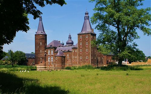 Hoensbroek Castle