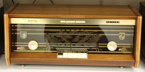 70 jaar bevrijding - Met radio en zendapparatuur