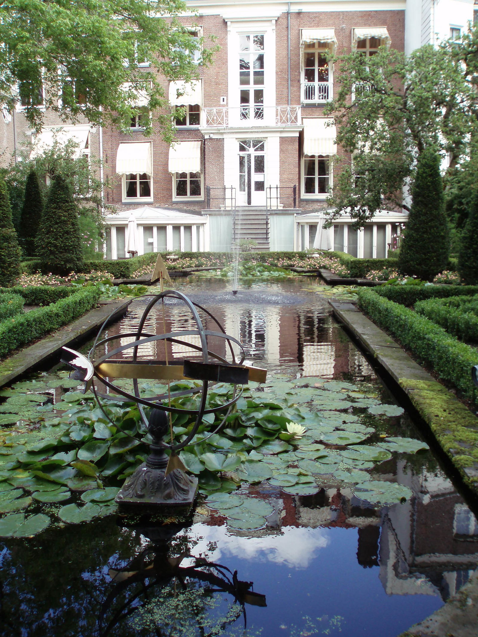 Museum Geelvinck Hinlopen Huis