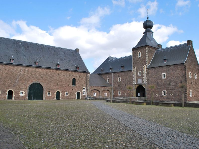 Hoensbroek Castle